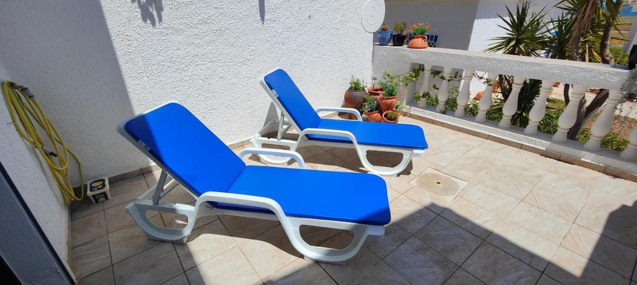 לאגוּ‏ש The Swallow'S Rest Beach House - Meia Praia מראה חיצוני תמונה